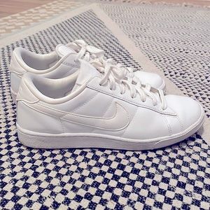 Women’s Nike Sneaker White